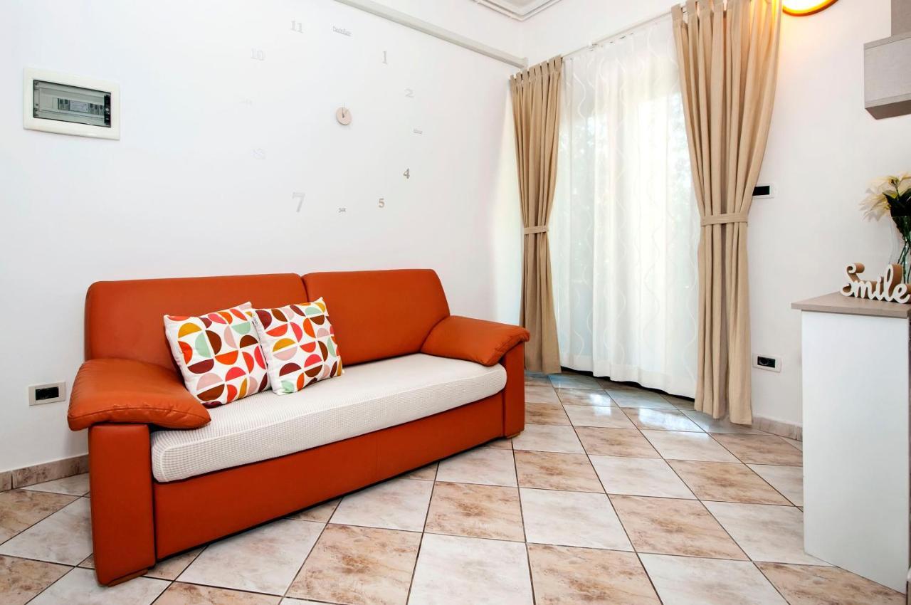 Milan Apartment *