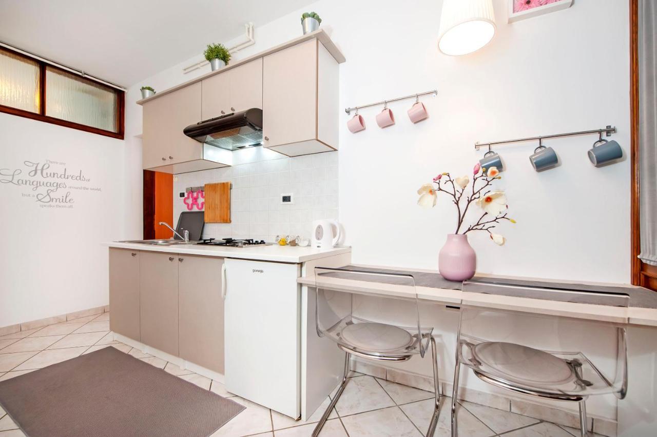 Milan Apartment *
